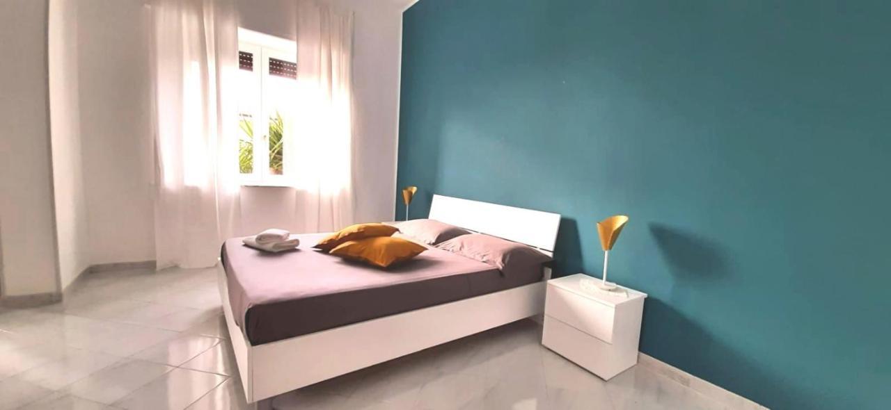 סקליאה A Due Passi Dal Mare B&B מראה חיצוני תמונה