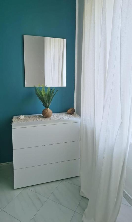 סקליאה A Due Passi Dal Mare B&B חדר תמונה